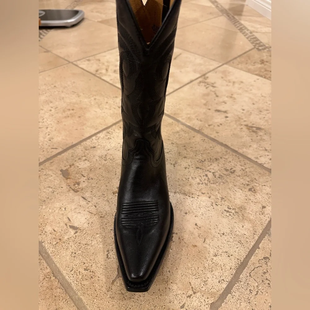 Shyanne Black Leather Western Boots - Picture 5 of 11